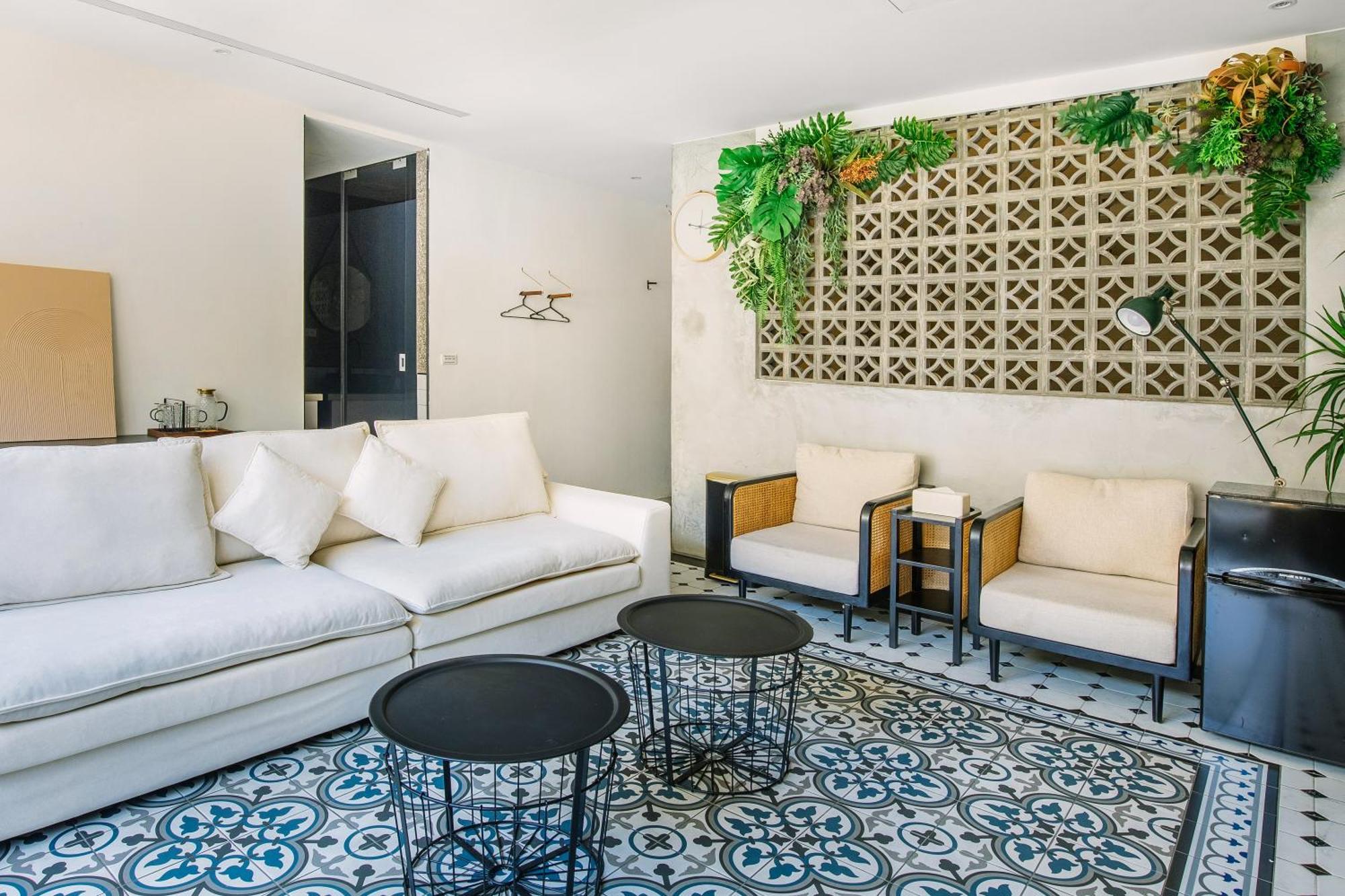 Nan Nan Hotel Каосюн Екстериор снимка